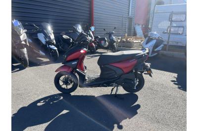 YAMAHA RayZR 125