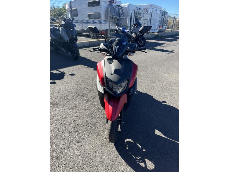 YAMAHA RayZR 125