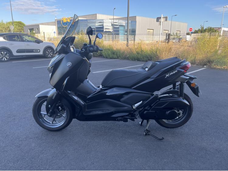 XMAX 125 TECH MAX