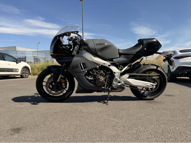 XSR 900 GP