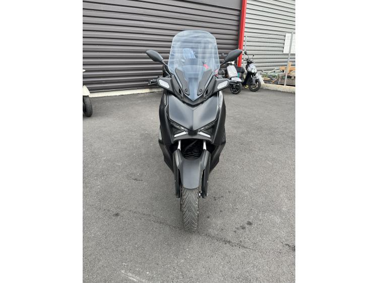 XMAX 125 TECH MAX