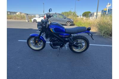 YAMAHA XSR 125