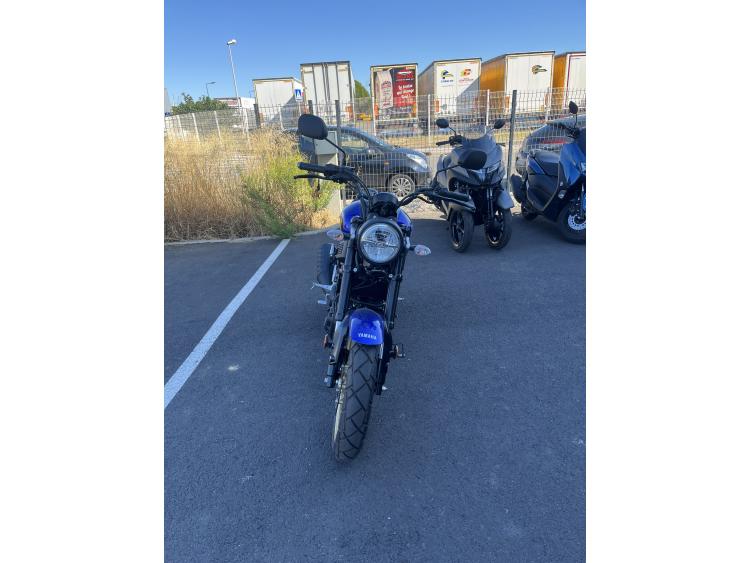 YAMAHA XSR 125