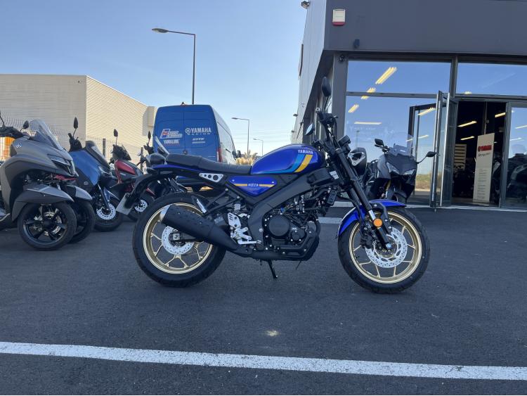 YAMAHA XSR 125